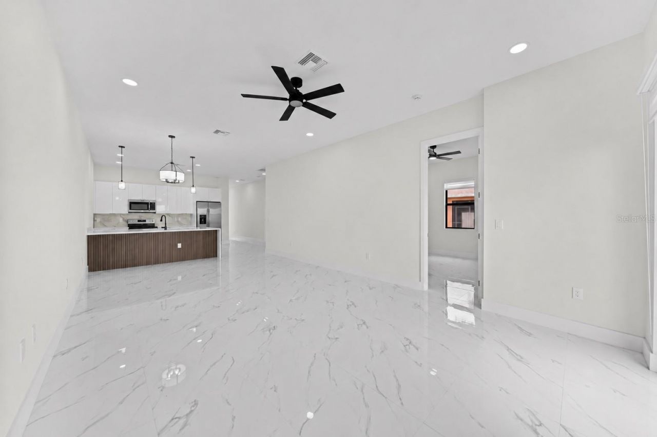 1024/1026 Diplomat Parkway E, Cape Coral, FL 33909 Photo
