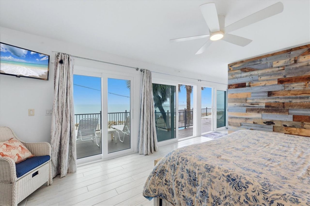 4074 N Beach Road, Englewood, FL 34223 Photo