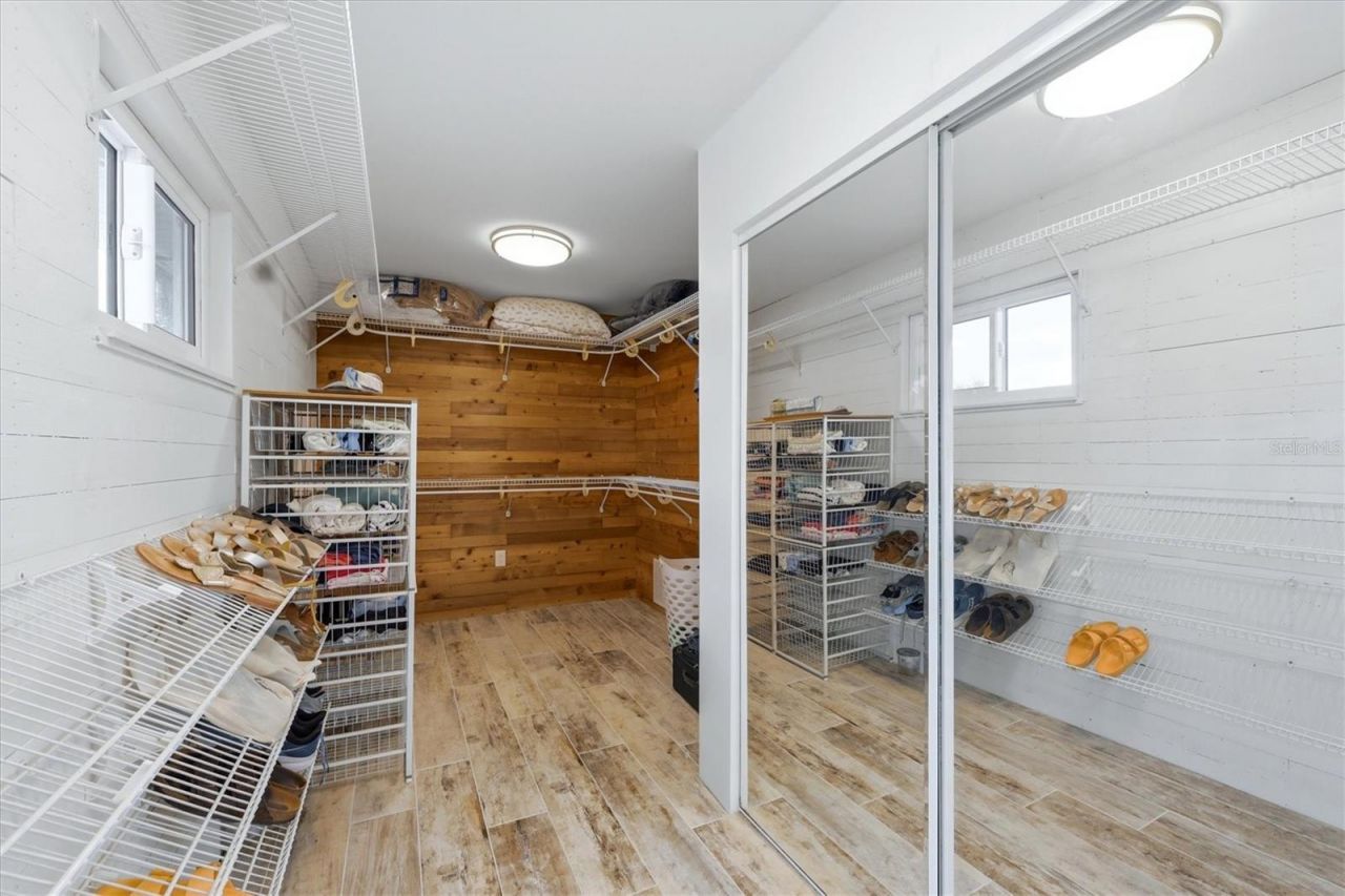 4074 N Beach Road, Englewood, FL 34223 Photo