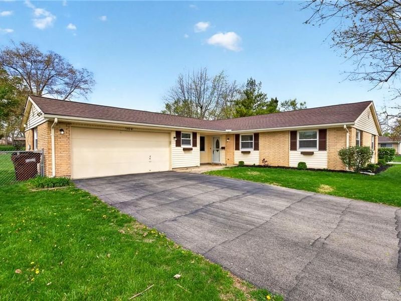 104 Overla Boulevard, Englewood, OH 45322 Photo 2