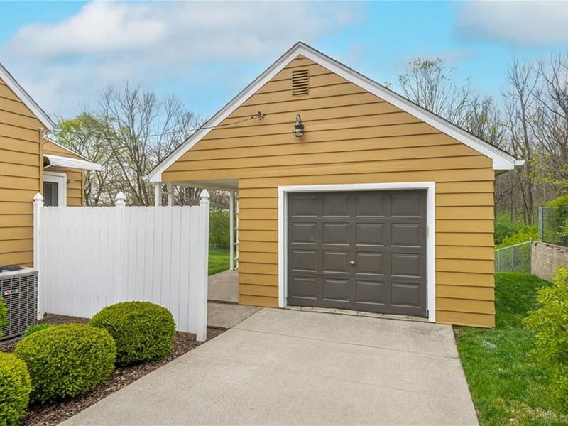 3543 Echo Hill Lane, Beavercreek, OH 45430 Photo 5