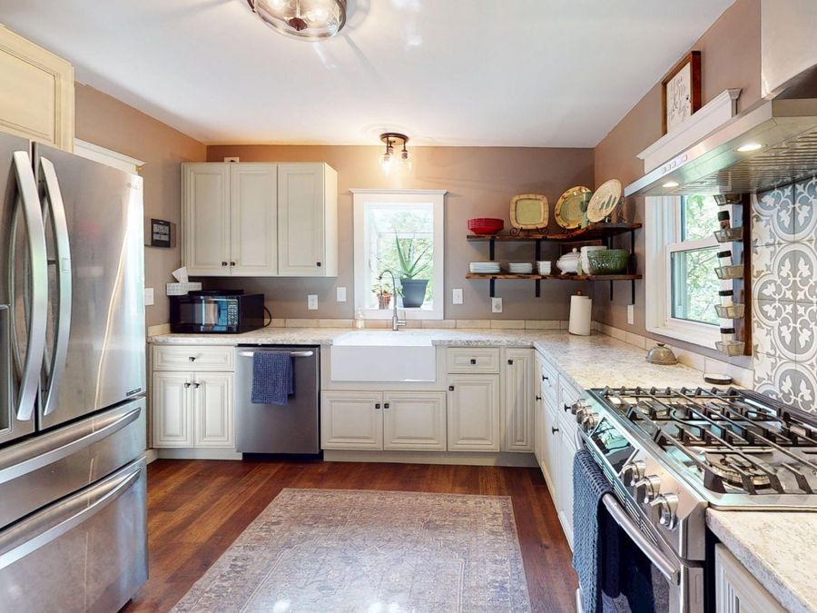 Property Image 8