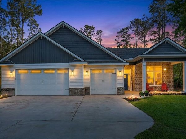 101 Plantation Road, Midway, GA 31320