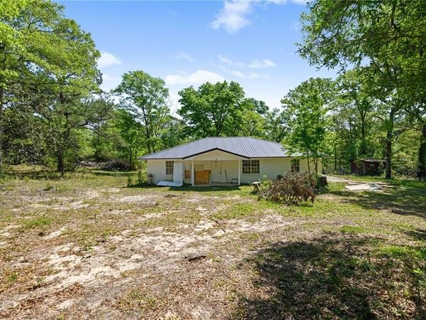 15690 Sandy Ridge Road , Chunchula, AL 36521