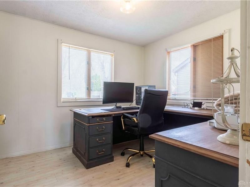 1129 N Middle Drive, Greenville, OH 45331 Photo 17