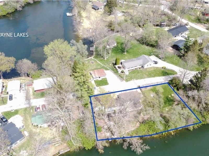 1129 N Middle Drive, Greenville, OH 45331 Photo 3