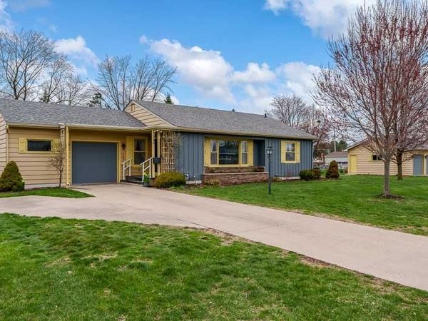 304 Bunn Drive, ROCKTON, IL 61072