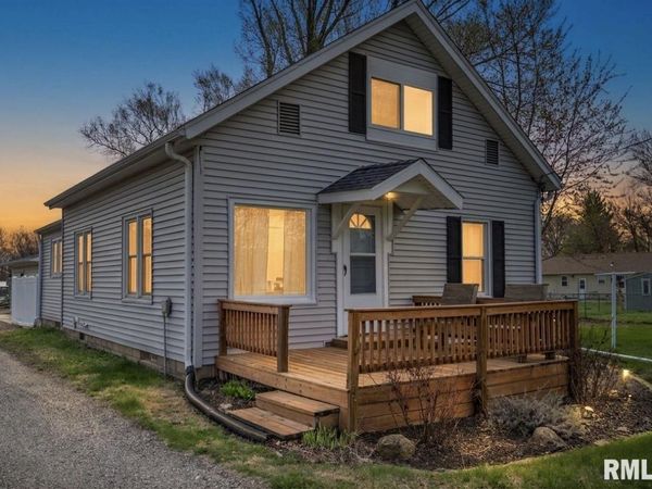 913 SPRINGFIELD Road, East Peoria, IL 61611