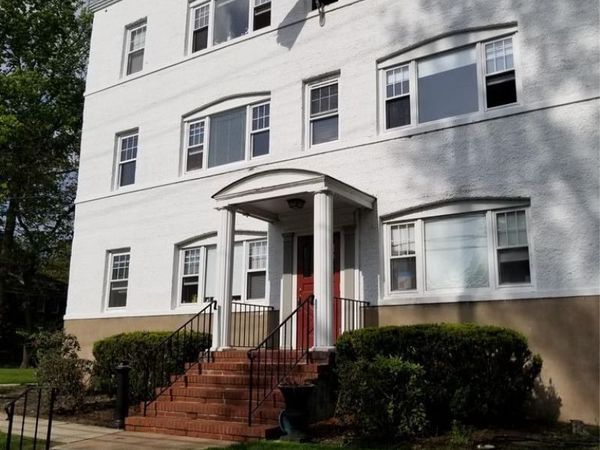 68 Magnolia 6, HILLSDALE, NJ 07642