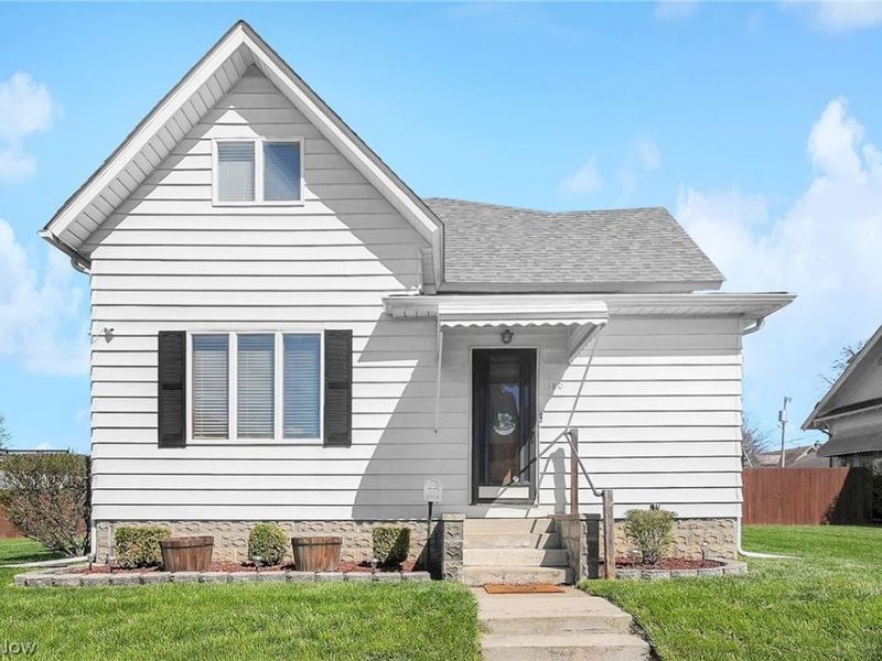 180 W Columbus Street , Pickerington, OH 43147 Photo 1