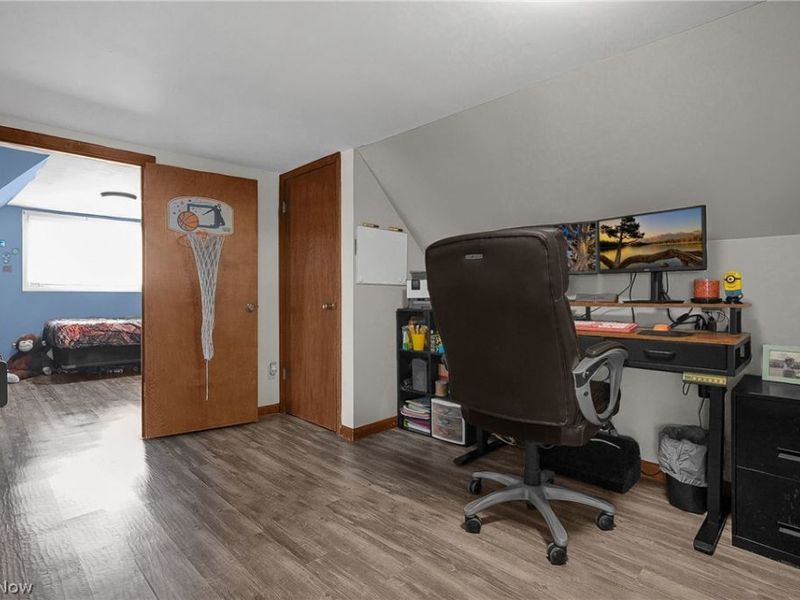 180 W Columbus Street , Pickerington, OH 43147 Photo 18