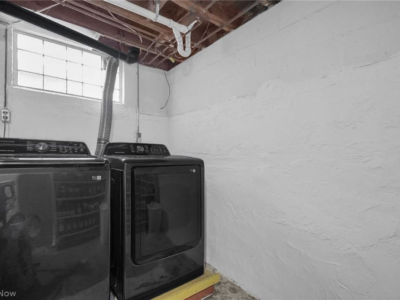 180 W Columbus Street , Pickerington, OH 43147 Photo 28