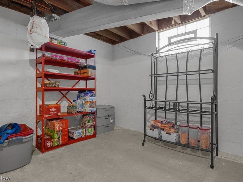 180 W Columbus Street , Pickerington, OH 43147 Photo 30