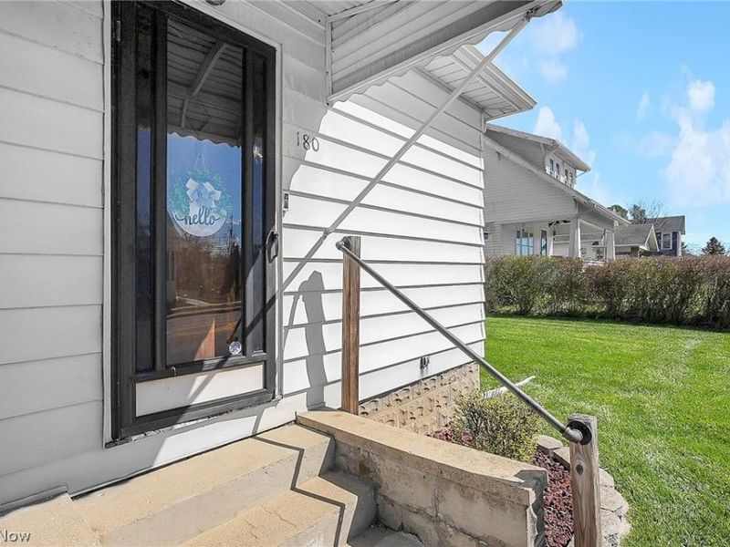 180 W Columbus Street , Pickerington, OH 43147 Photo 4