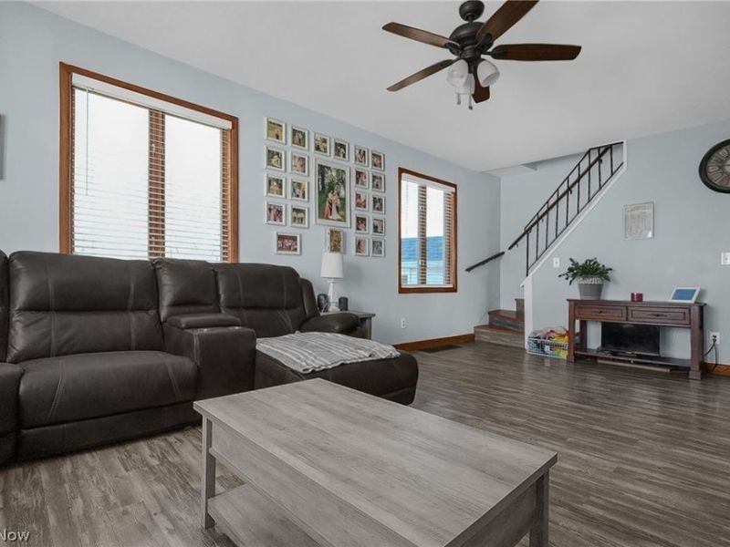 180 W Columbus Street , Pickerington, OH 43147 Photo 6