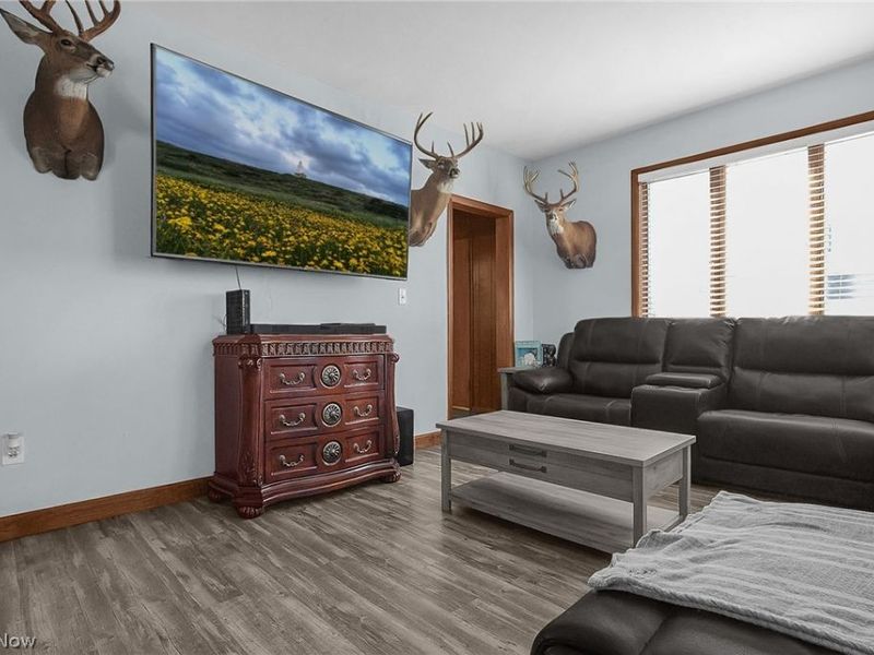 180 W Columbus Street , Pickerington, OH 43147 Photo 7