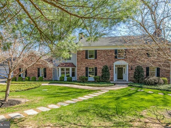 8 WINFIELD ROAD, PRINCETON, NJ 08540