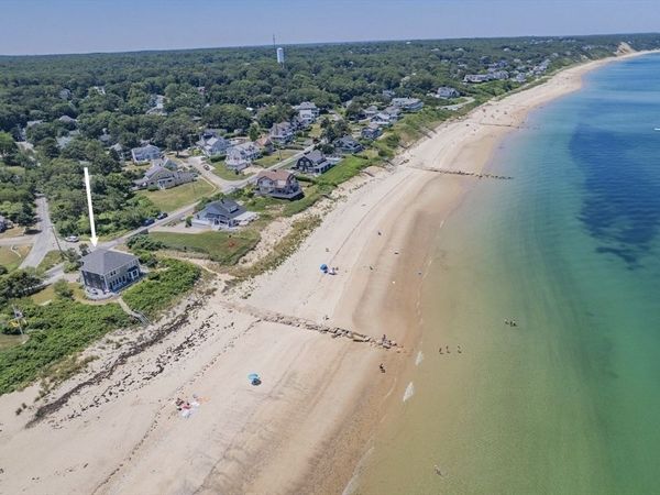 67 Phillips Rd, Bourne, MA 02562