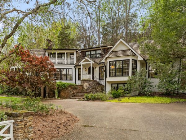 590 Springhill Dr NE, Cleveland, TN 37312