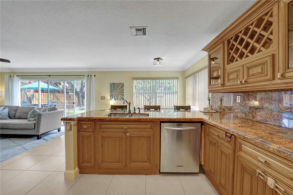 16763 NW 13th Street, Pembroke Pines, FL 33028 Photo