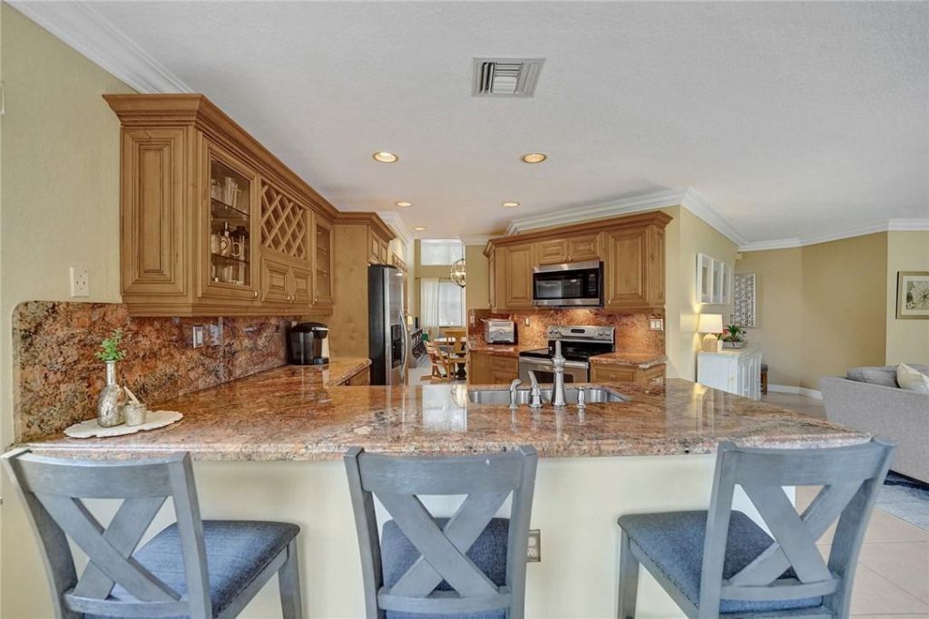 16763 NW 13th Street, Pembroke Pines, FL 33028 Photo