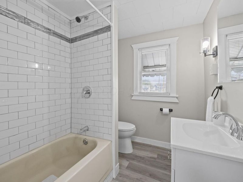 784 S Richardson Avenue , Columbus, OH 43204 Photo 28