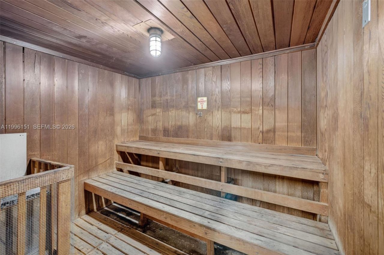 2991 NW 46th Ave , Unit 210, Lauderdale Lakes, FL 33313 Photo