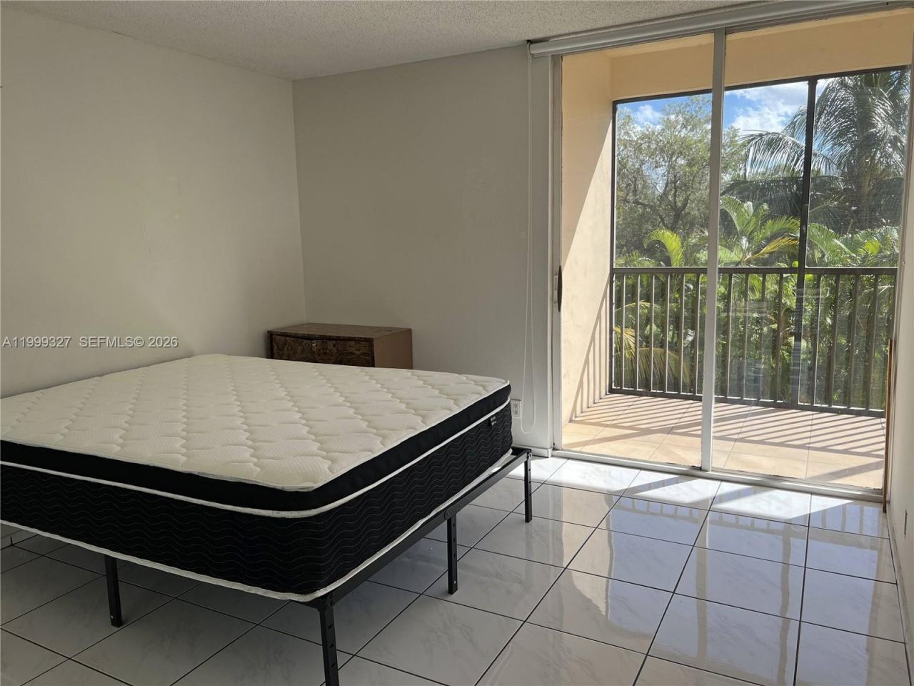 20335 W Country Club Dr, Unit 206, Aventura, FL 33180 Photo
