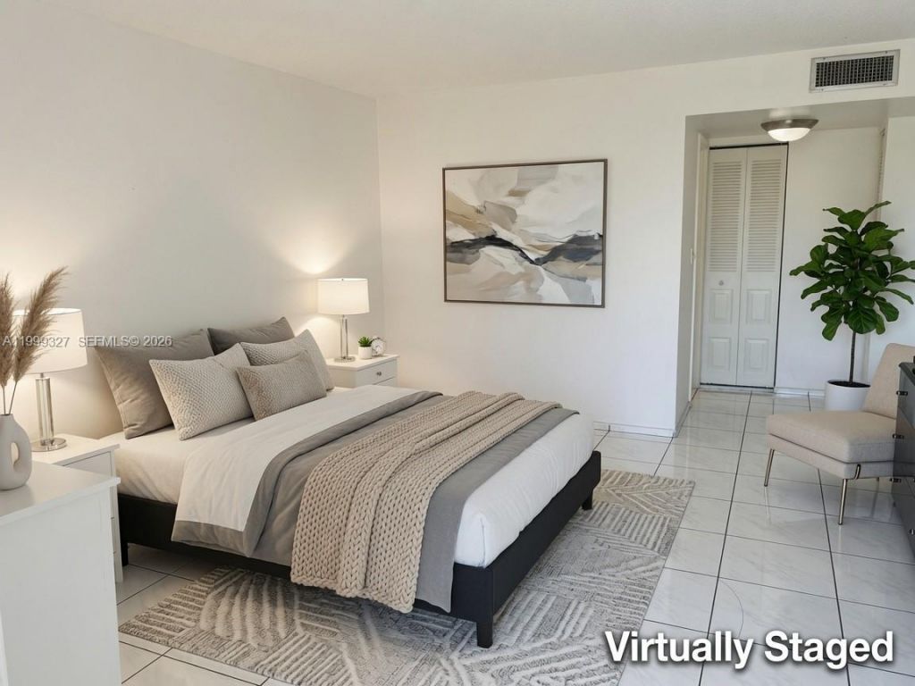 20335 W Country Club Dr, Unit 206, Aventura, FL 33180 Photo