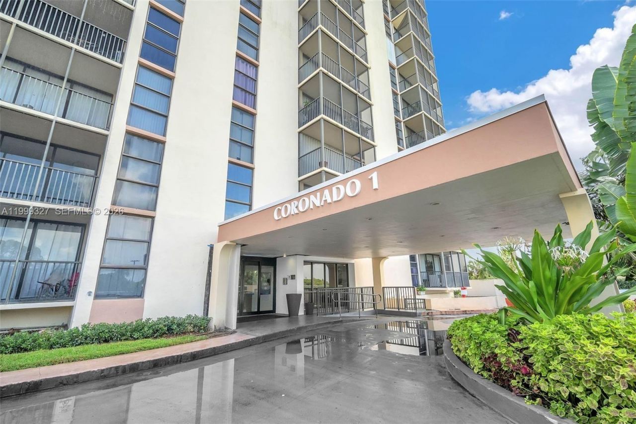 20335 W Country Club Dr, Unit 206, Aventura, FL 33180 Photo