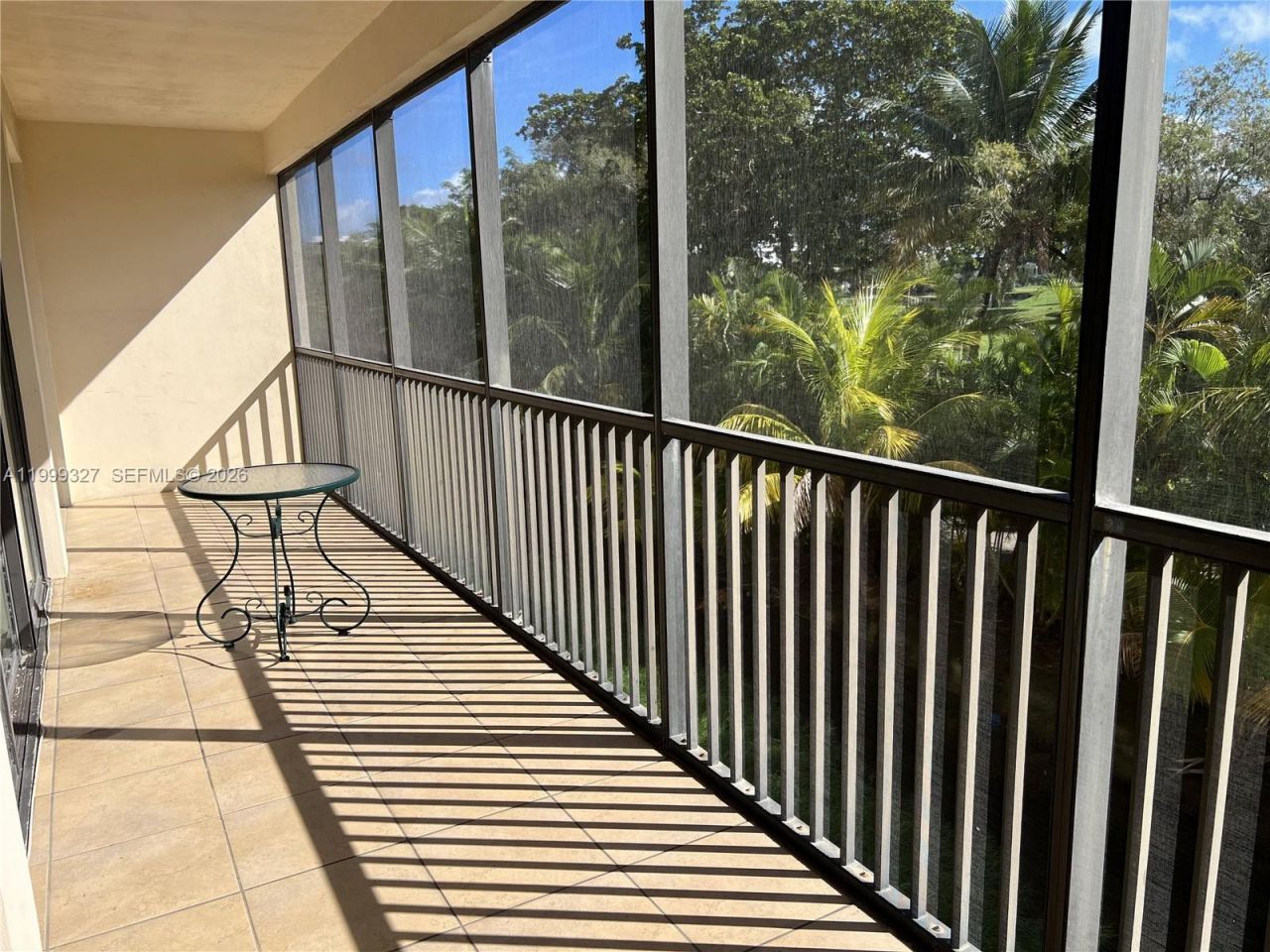 20335 W Country Club Dr, Unit 206, Aventura, FL 33180 Photo