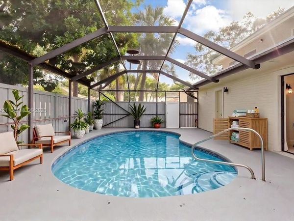 12680 Woodmill Dr , Palm Beach Gardens, FL 33418