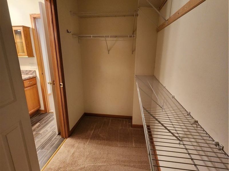 125 Fitch Boulevard, Unit 204, Youngstown, OH 44515 Photo 26