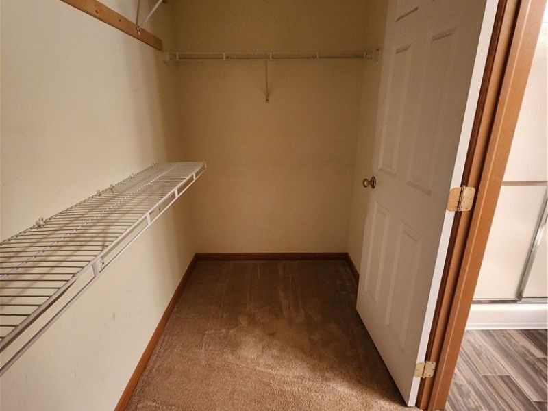 125 Fitch Boulevard, Unit 204, Youngstown, OH 44515 Photo 27