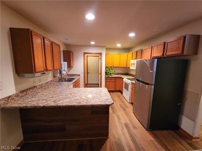 125 Fitch Boulevard, Unit 204, Youngstown, OH 44515 Photo 5