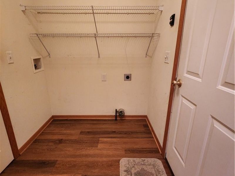 125 Fitch Boulevard, Unit 204, Youngstown, OH 44515 Photo 7