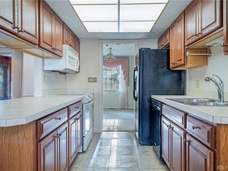 7850 Raintree Road, Centerville, OH 45459 Photo 11