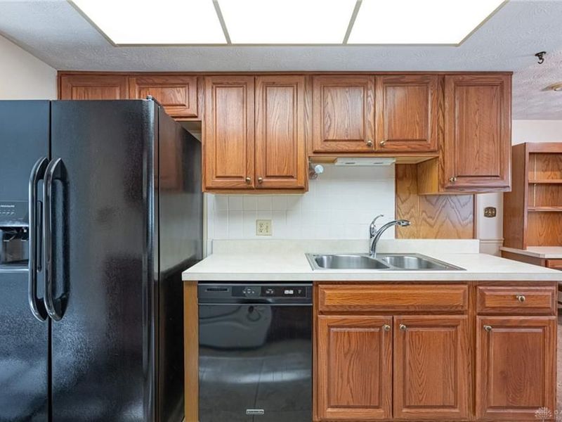 7850 Raintree Road, Centerville, OH 45459 Photo 13