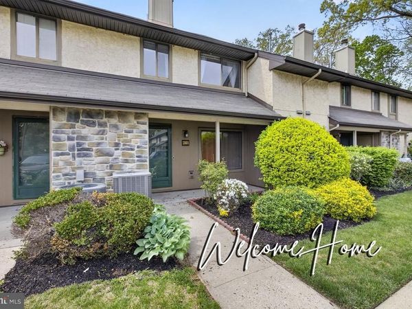 241 HAMPSHIRE DRIVE, PLAINSBORO, NJ 08536