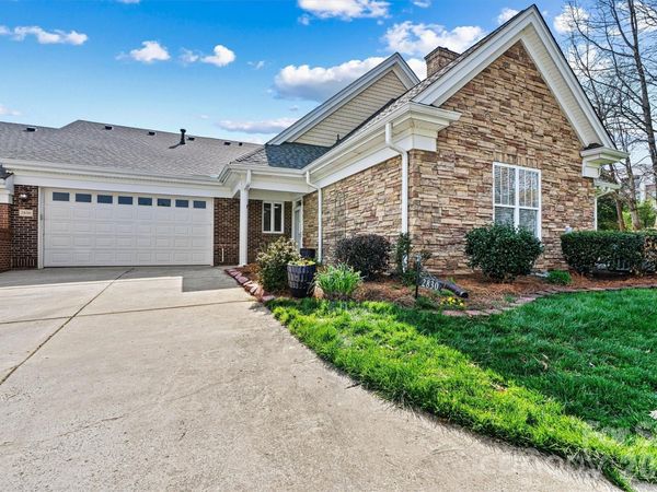 2830 Bellasera Way , Matthews, NC 28105