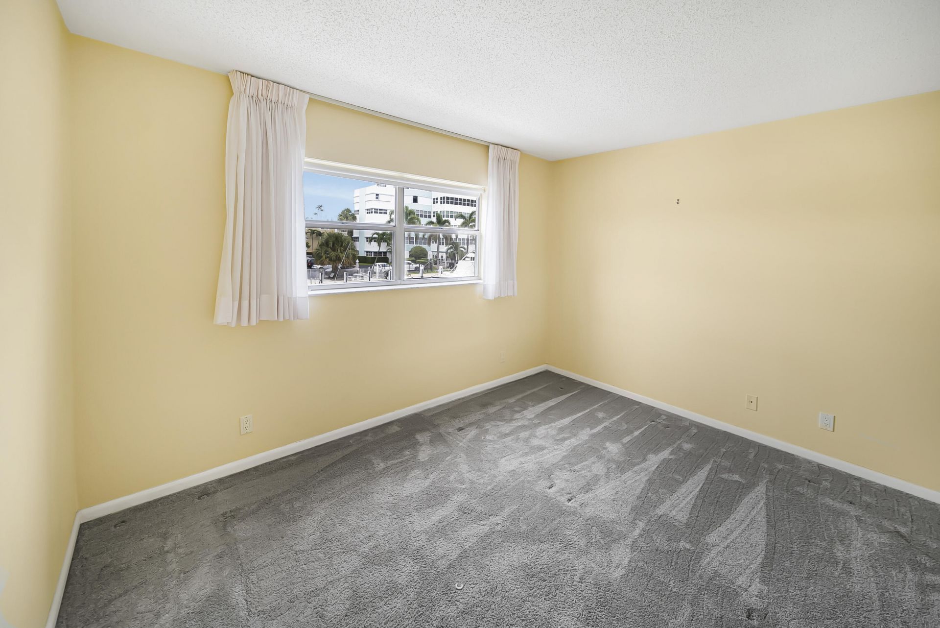 3105 NE 28th Street, Unit 2b, Fort Lauderdale, FL 33308 Photo