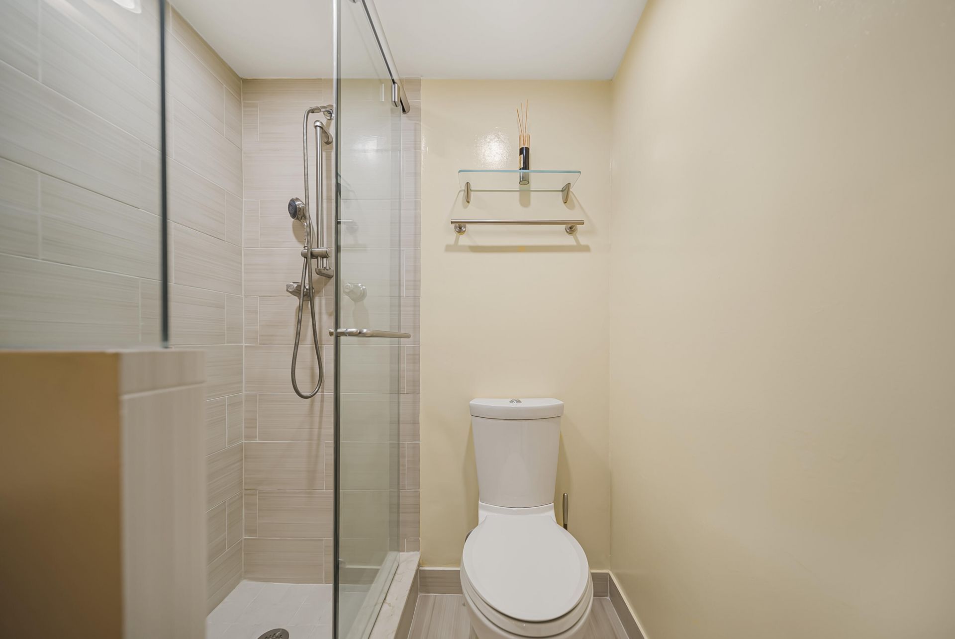 3105 NE 28th Street, Unit 2b, Fort Lauderdale, FL 33308 Photo