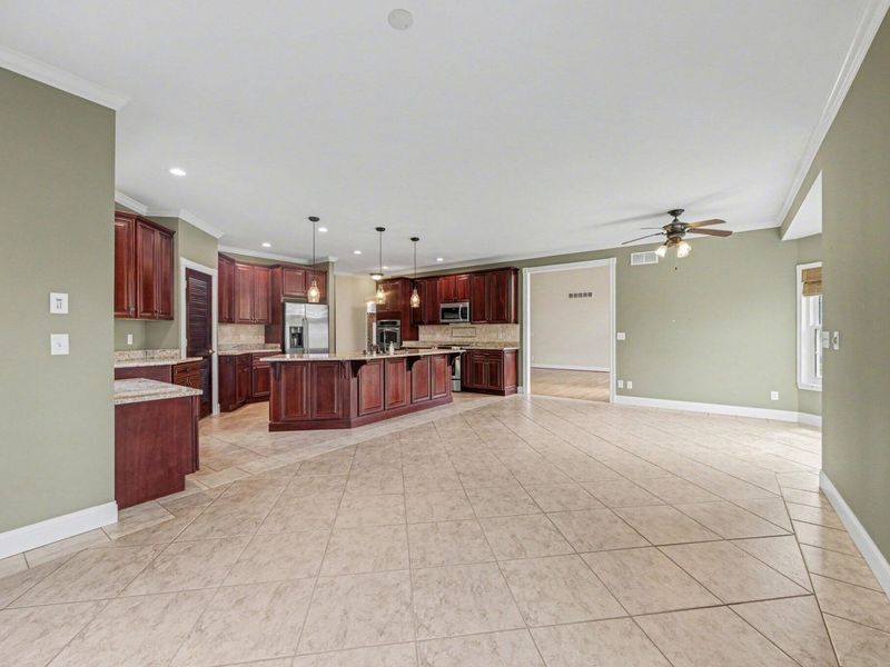 1013 Reigh Count Drive, Union, KY 41091 Photo 12