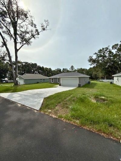 17574 SW 112th Place , Dunnellon, FL 34432 Main Photo