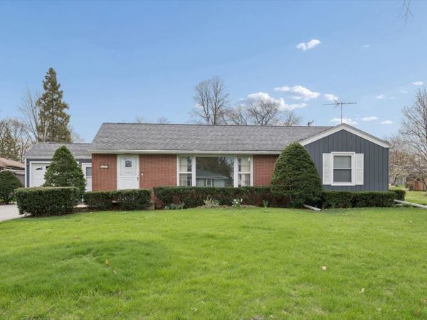 108 Lavidia Boulevard , Joliet, IL 60435