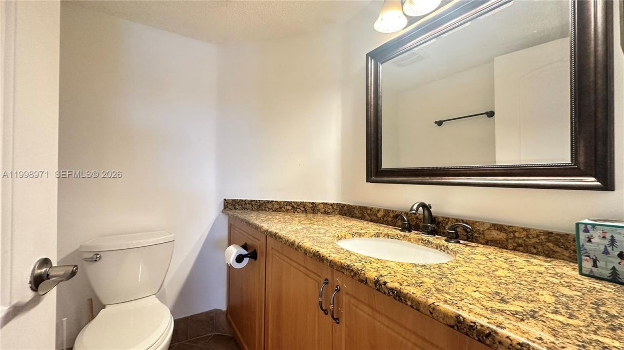 1141 Scarborough Dr , Davie, FL 33324 Photo