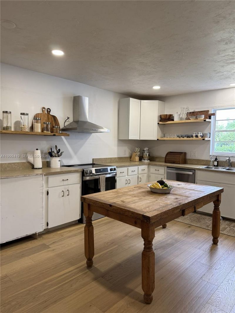 625 Whippoorwill Ter, Unit #, West Palm Beach, FL 33411 Photo