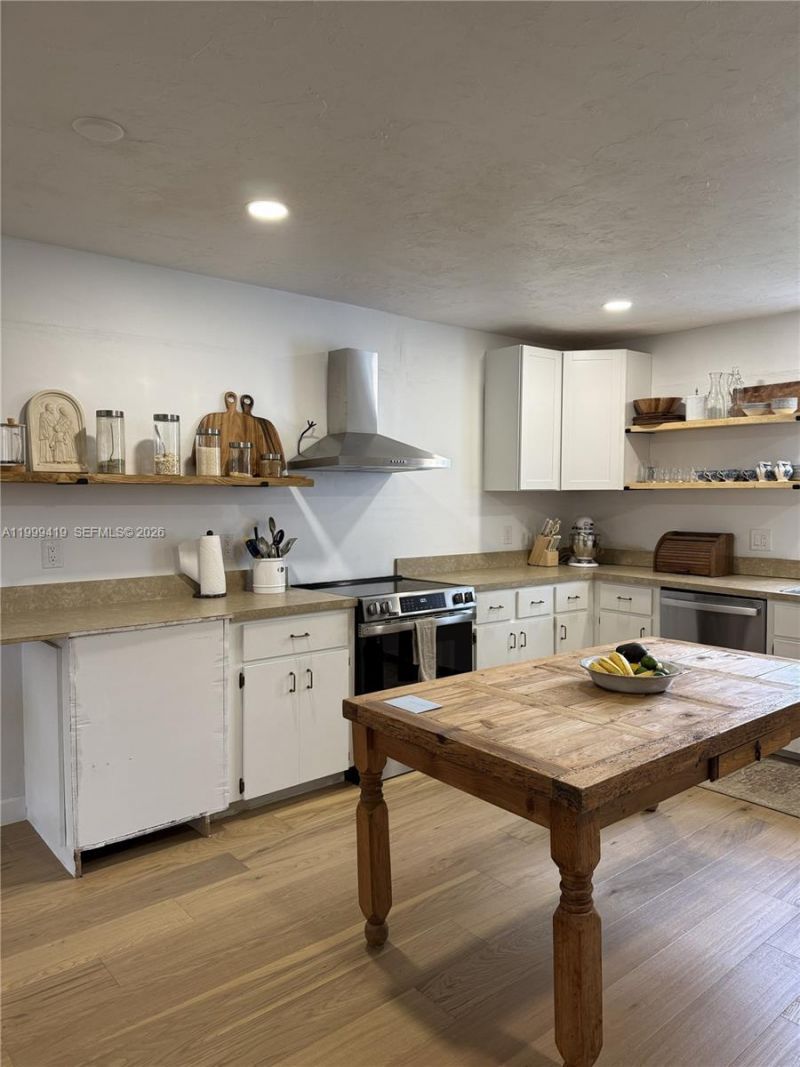 625 Whippoorwill Ter, Unit #, West Palm Beach, FL 33411 Photo