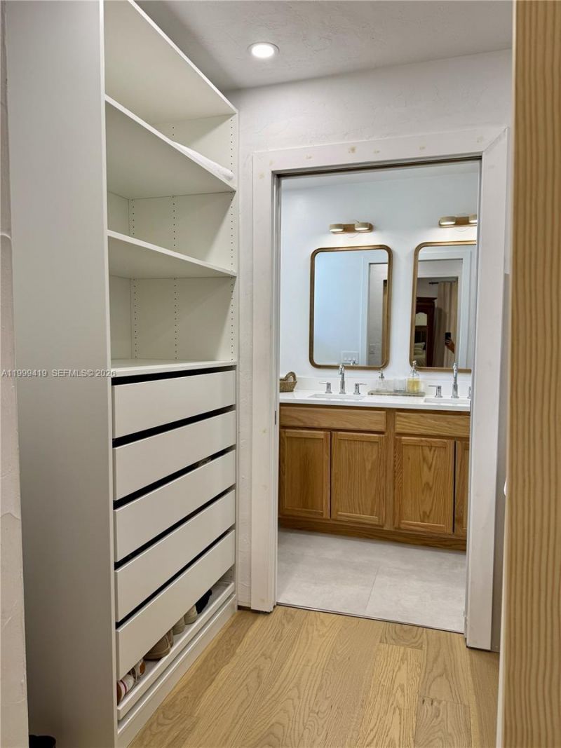 625 Whippoorwill Ter, Unit #, West Palm Beach, FL 33411 Photo