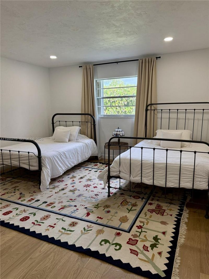 625 Whippoorwill Ter, Unit #, West Palm Beach, FL 33411 Photo